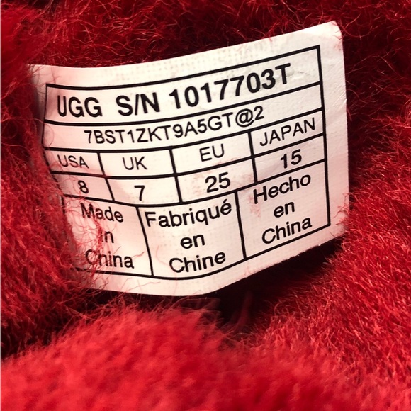 UGG Toddler 2-5 years size EU 25 /US 8 - Picture 6 of 6